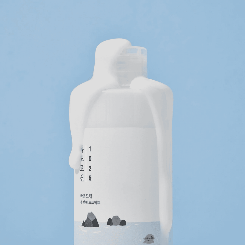 Roundlab 1025 Dokdo lotion texture inside