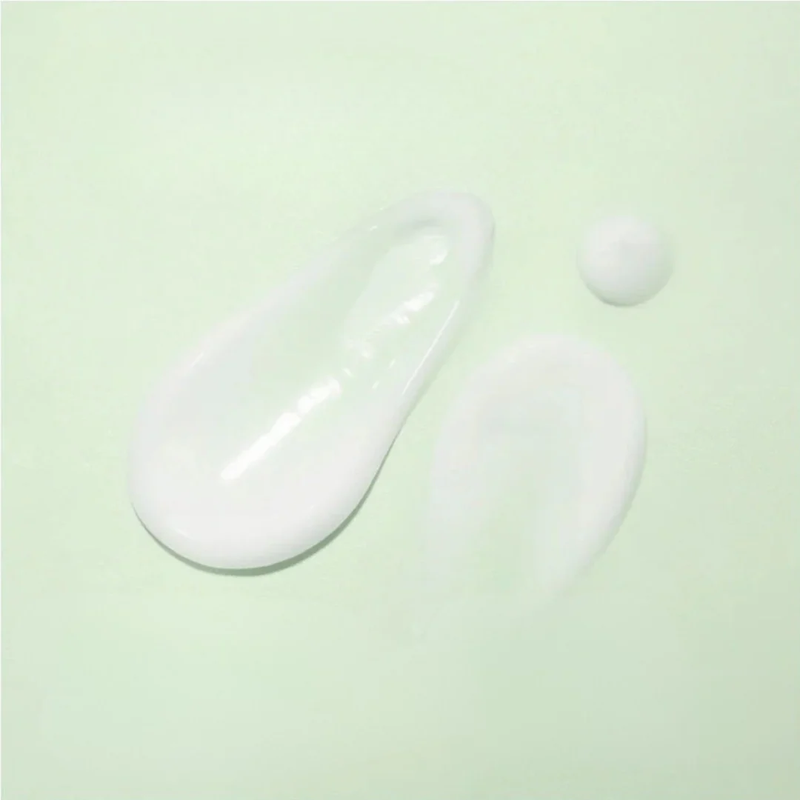 Dr.Althea Green Tea Fresh Sunscreen TEXTURE