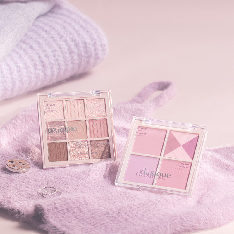 DASIQUE Blending Mood Cheek #05 Violet Knit with matching eyeshadow palette