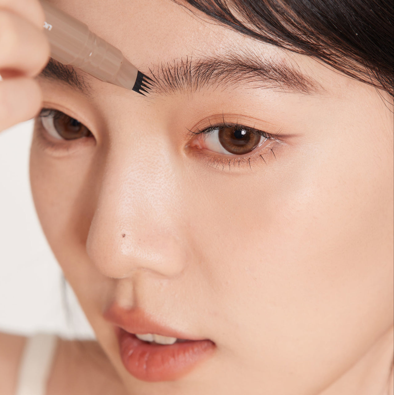 Liquid Eyebrow Pen (2 Colours)