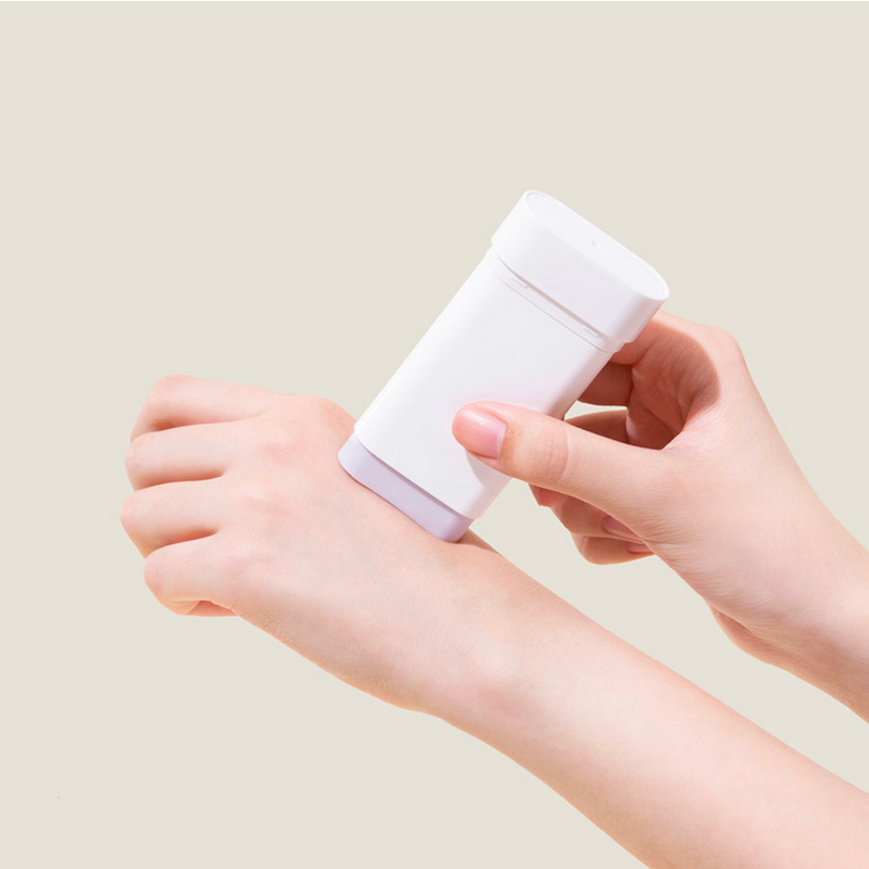 MARY & MAY Vegan Peptide Bakuchiol Sun Stick SPF50+ PA++++ (18g) Application