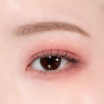 Peach C Seasonal Blending Eyeshadow Palette 06 Peach Yogurt Application